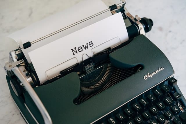 Journalism news typewriter